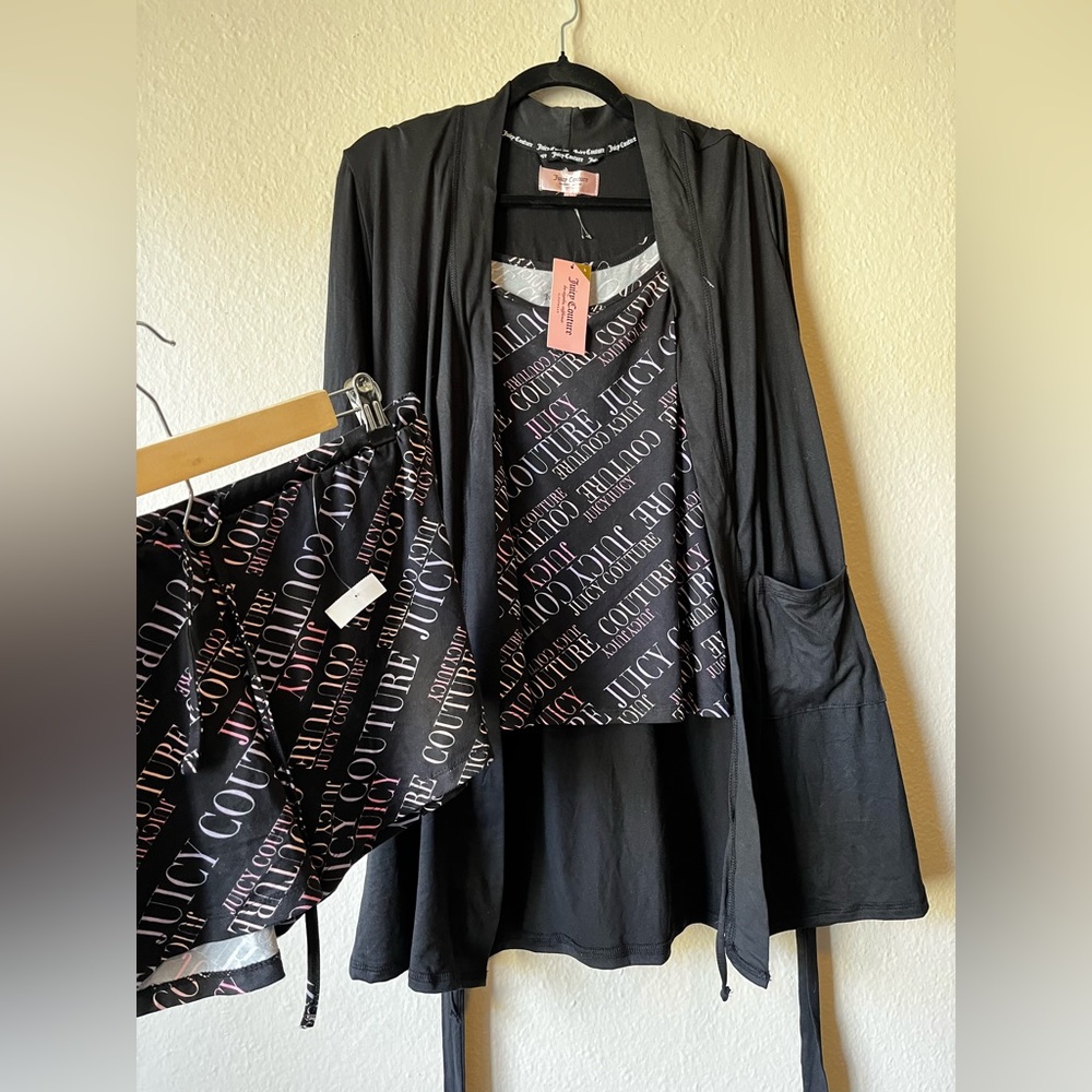 Juicy couture 3 piece pajama set with robe